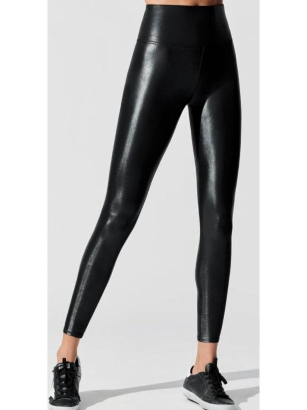 Carbon38 High Rise Legging in Takara Shine Black-sz Medium